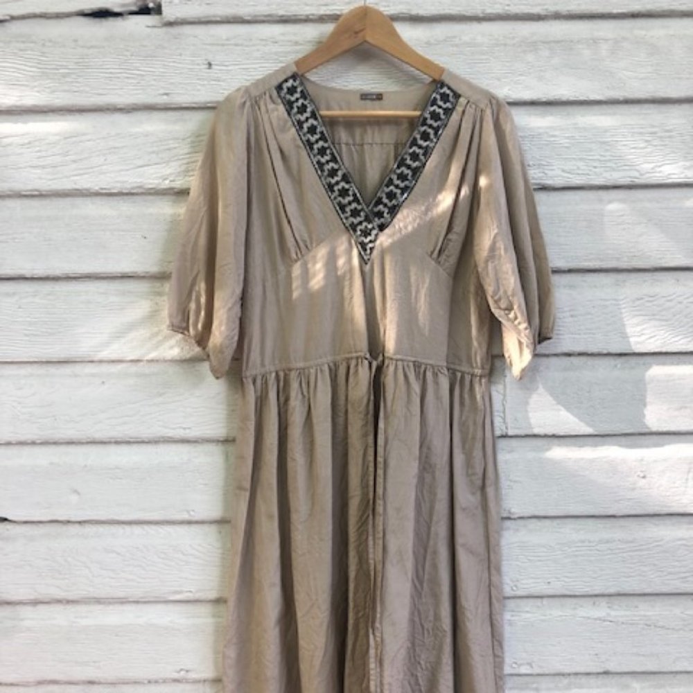 Matta Silk Dress with embroidered and beaded collar